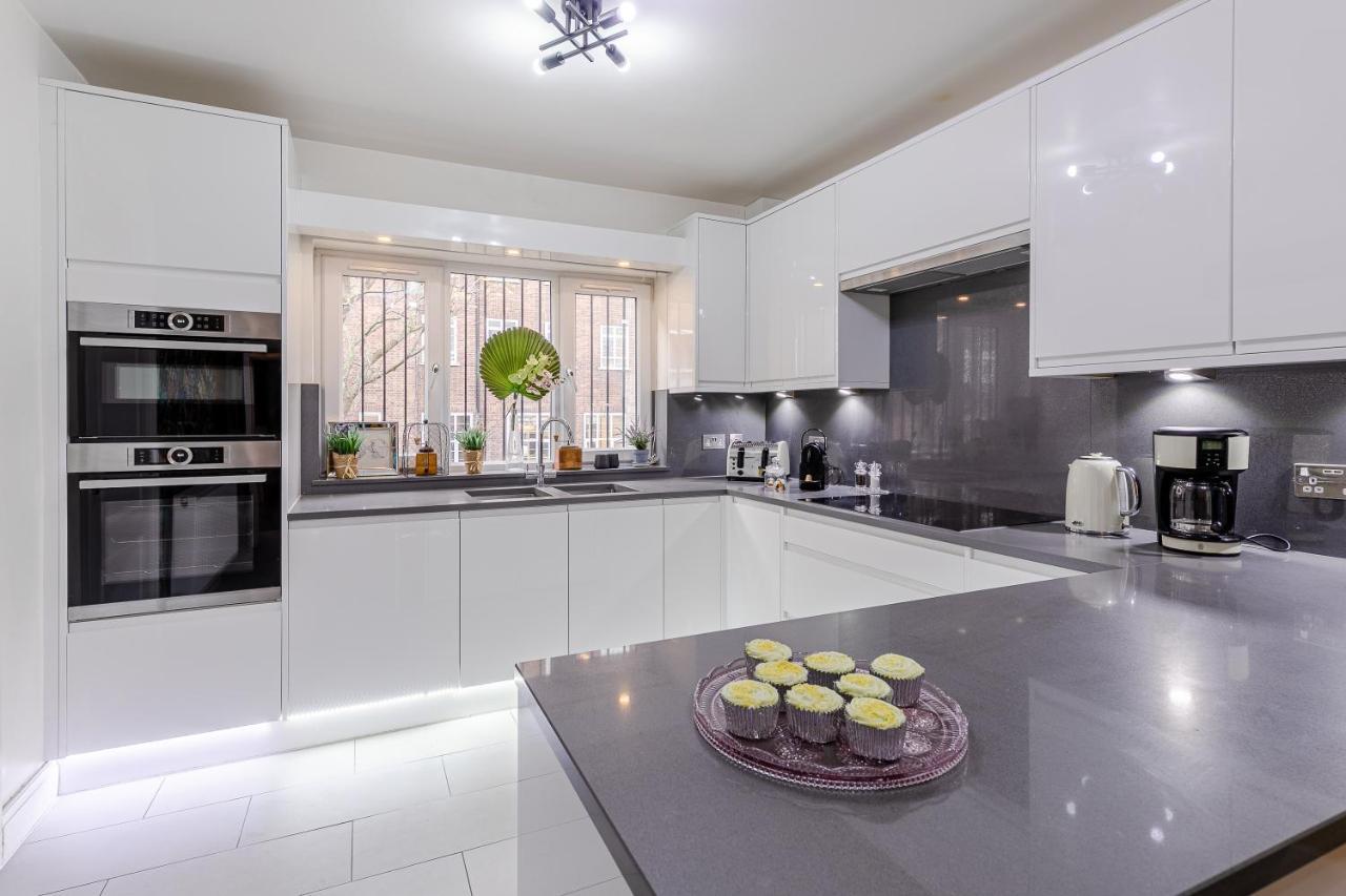 Notting Hill & Hyde Park Exclusive West-End Serene Designer Family Home 5Bed4Bath London Exterior photo