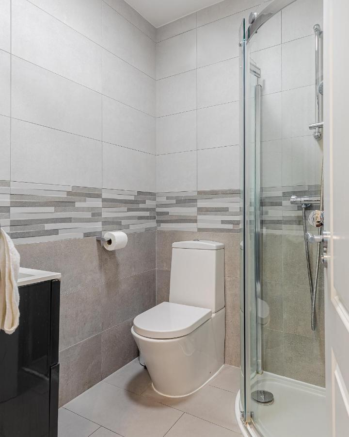 Notting Hill & Hyde Park Exclusive West-End Serene Designer Family Home 5Bed4Bath London Exterior photo